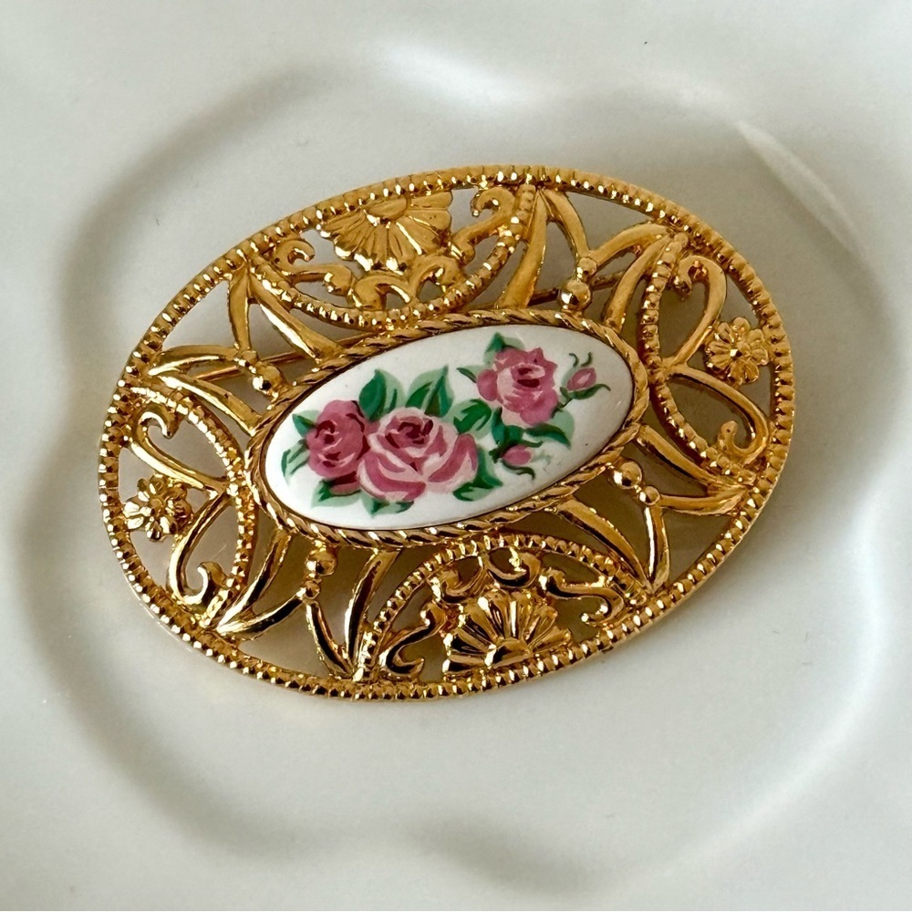 Vintage Avon Brooch - Goldtone Filigree with Hand Painted Florals